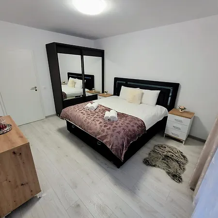 Apartament Lena Braşov Esterno foto
