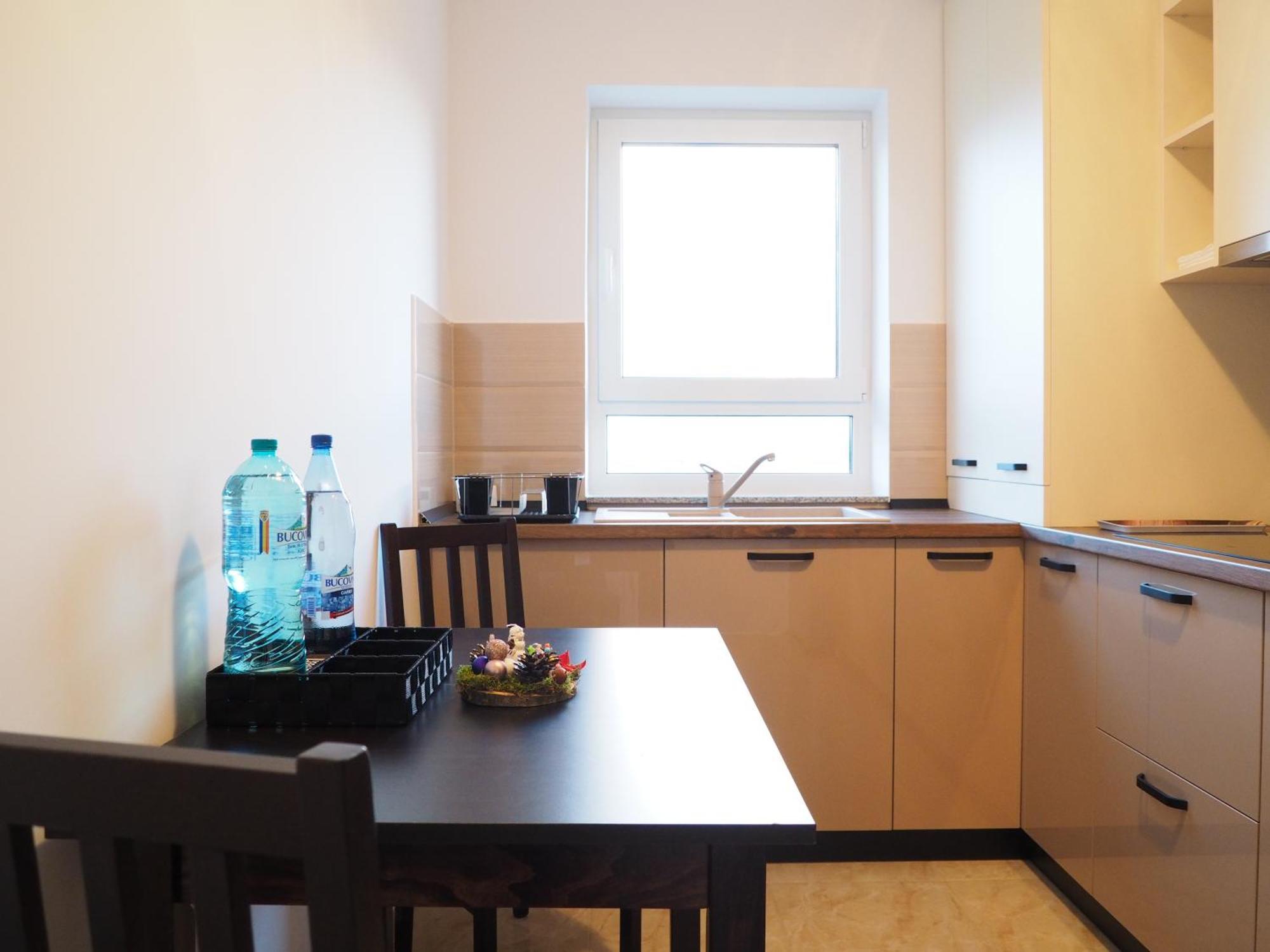 Apartment Lena *